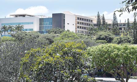 Maui Memorial ‘extremely busy’ but patients may still seek care
